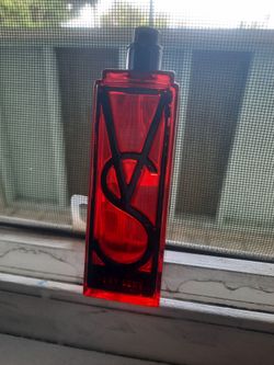 Victoria secret perfume