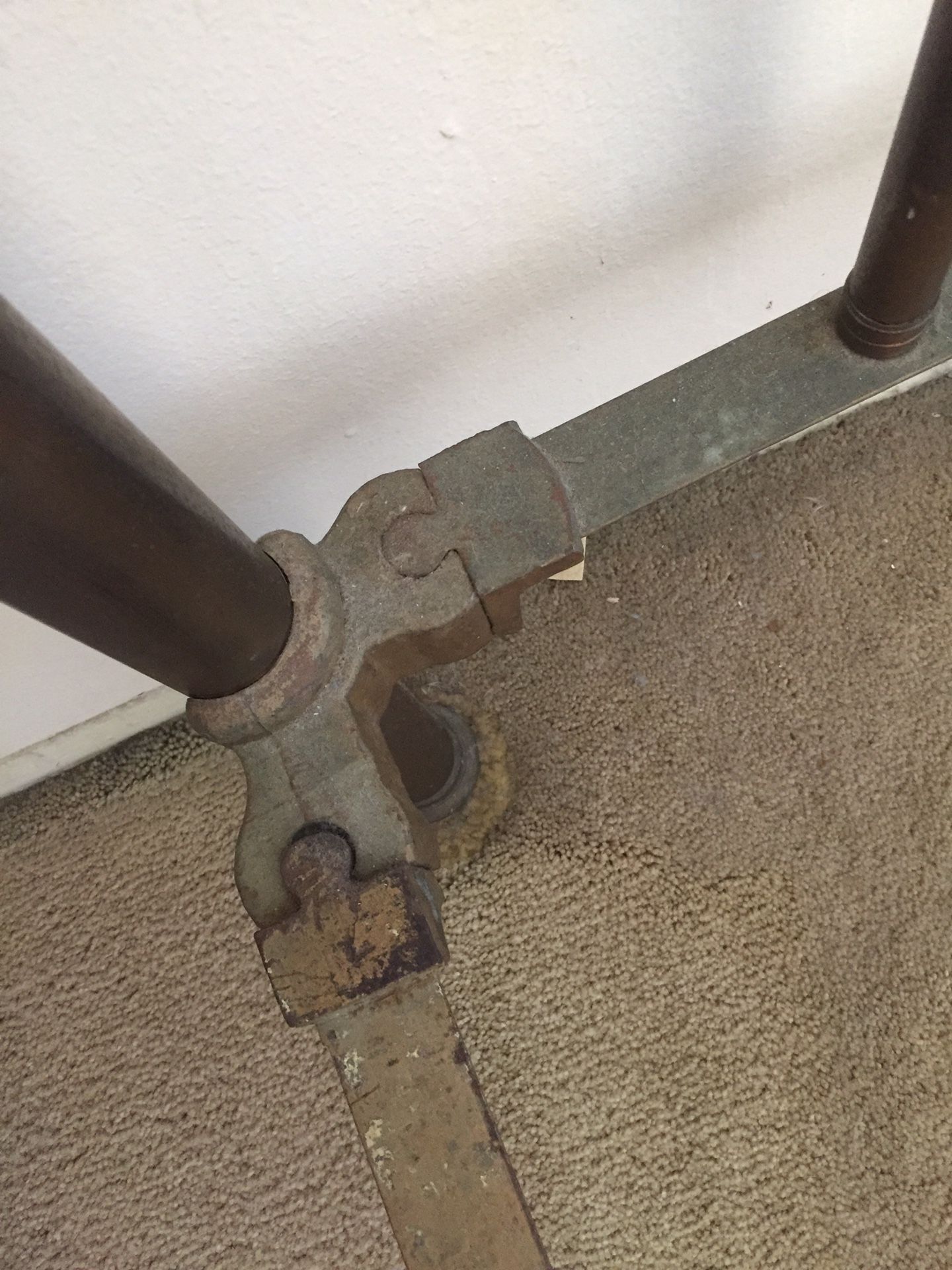 Vintage Antique Brass Bed With Original Frame And Rails French Country J&M, Full / Double Sturdy