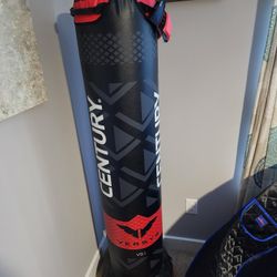Century Versys VS.1 Punching Bag