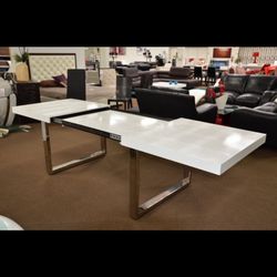 A&X SKYLINE WHITE GLOSS EXTENDABLE DINING TABLE (can be used as a desk)