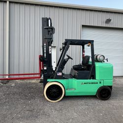 Forklift 
