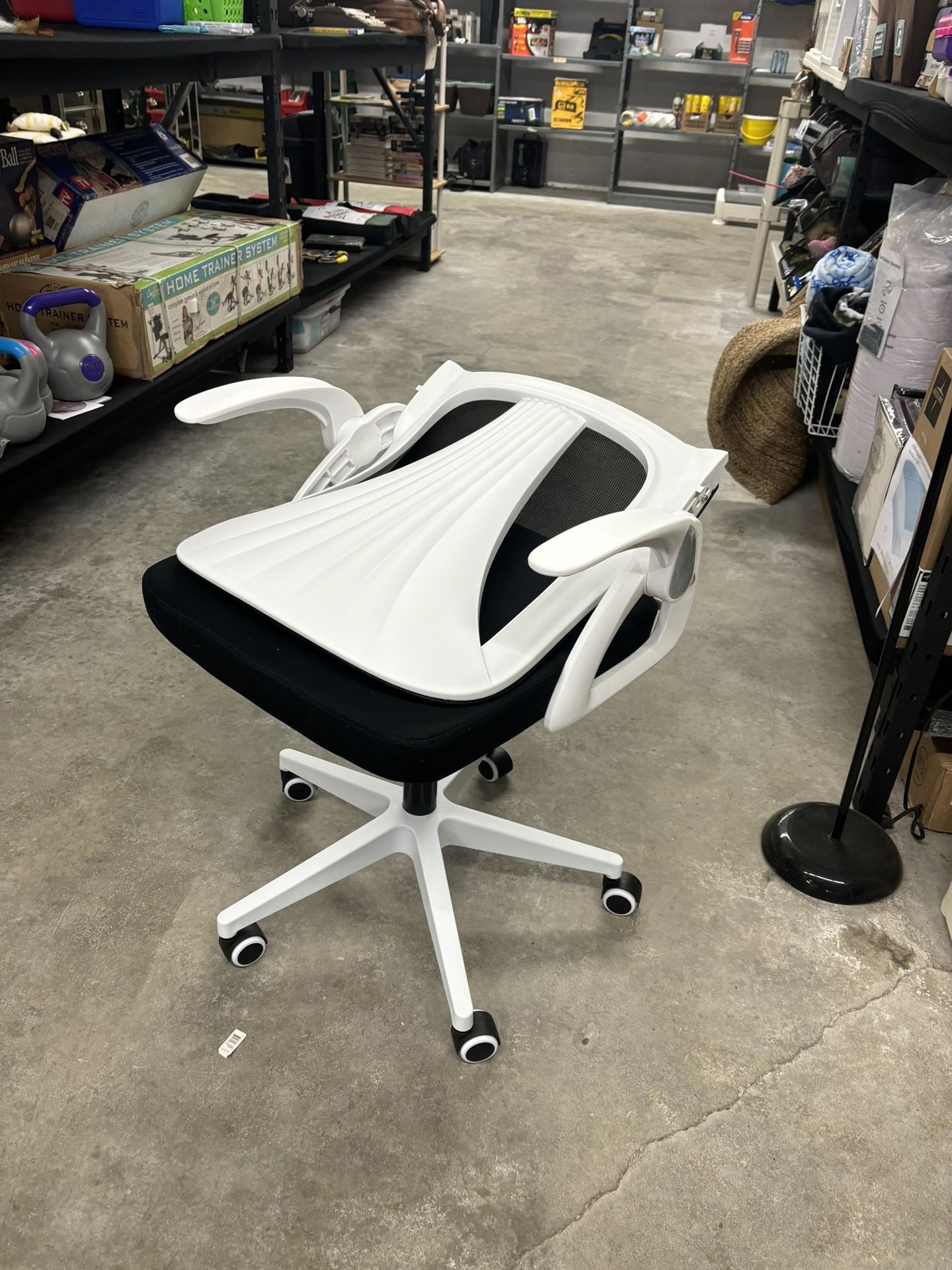 Model S Folding Office Chair Brand New Assembled For Display $75 Cash or E pay RI Daily Deals Message for appt. https://.com/redirect/?o=a