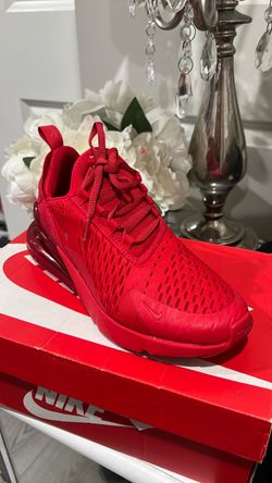 Red nike 270