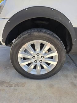 TOYOTA 18" x 7" ALLOY WHEELS