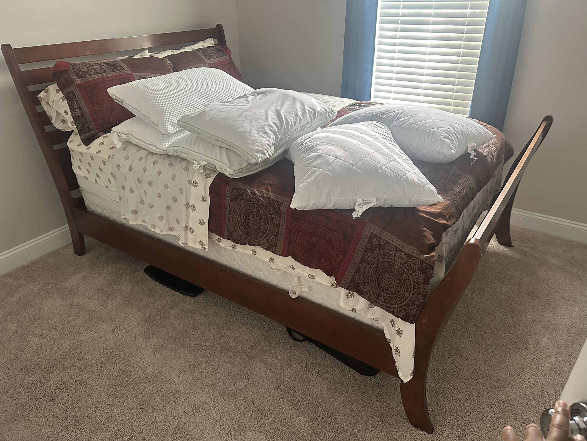 Bed And Mattress 