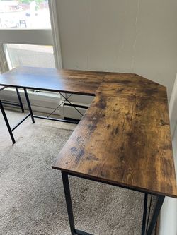 Cubiker L Shape Gaming Desk