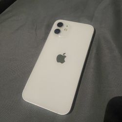 iPhone 13 Unlocked