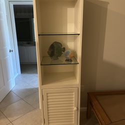 Cabinets 