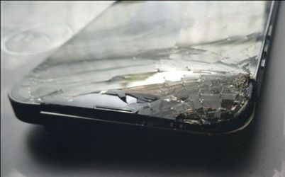 Broken iPhone 13 pro max at&t 128gb