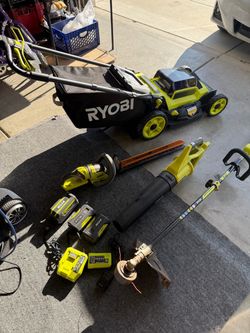 Ryobi 40v lawn mower!!! Gardening power set!!! Complete!!!