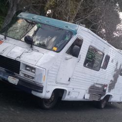 Chevy RV Runs Strong 