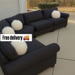 (FREE DELIVERY 🚚)Plush Lazy Boy Black Sectional Couch/sofa