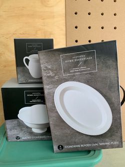 Everyday Home Essentials Beaded Stoneware Fruit Bowl, Pitcher and Serving Plate New in box