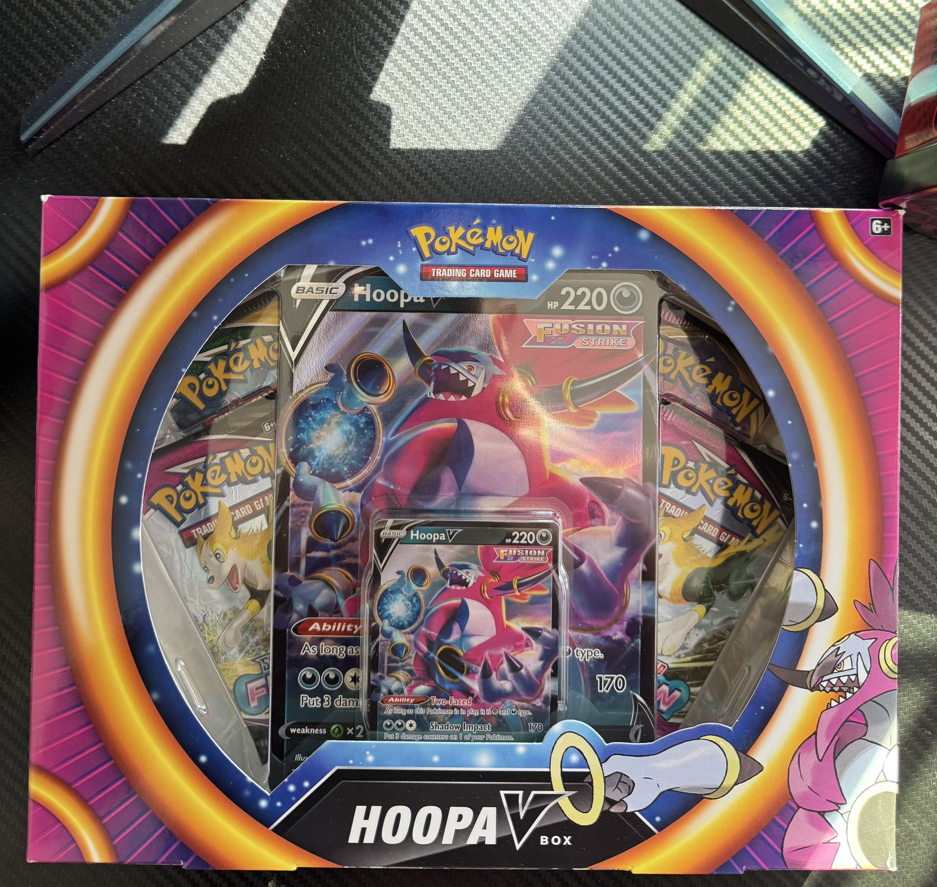 Hoopa V Box