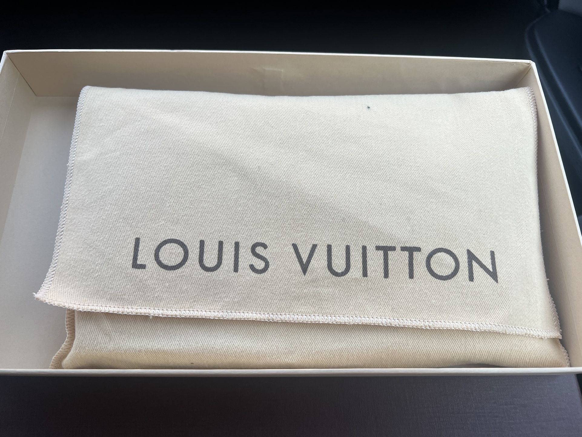 Louis Vuitton Damier Zip Around Long Wallet