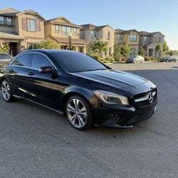 2014 Mercedes-Benz CLA
