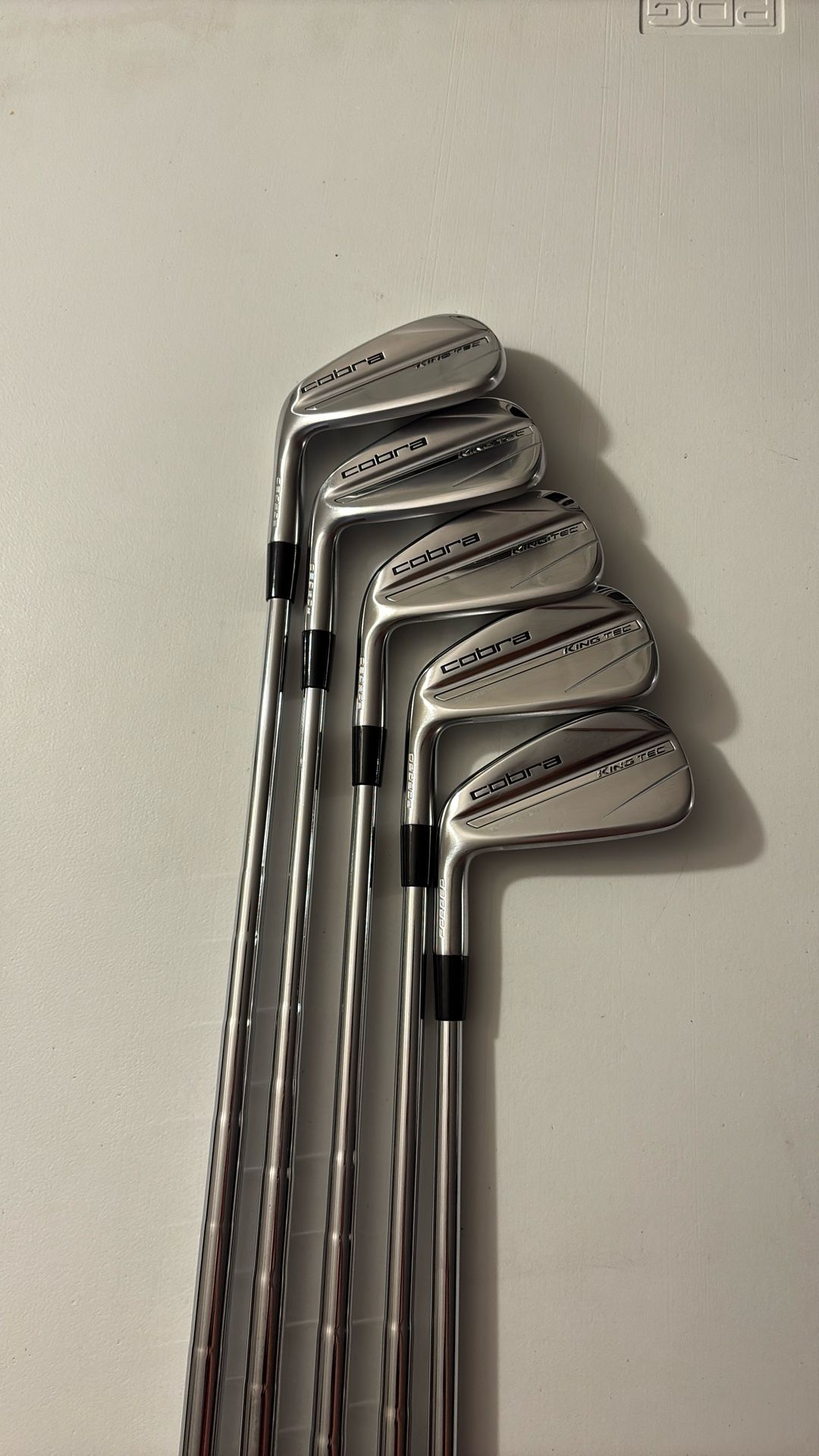 LH Cobra King Tec 5-9 iron $700OBO