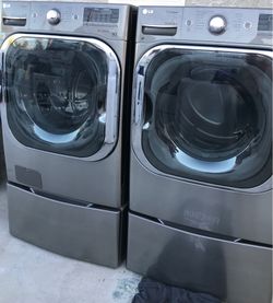 Lg washer and gas dryer