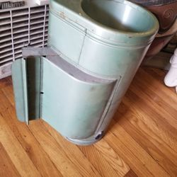 Vintage car Parts 