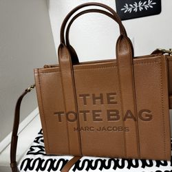 The Tote Bag 