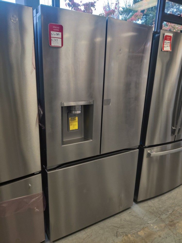 New - Standard-Depth MAX 30.7 Cu. Ft. French Door Smart Refrigerator with Tall Ice and Water Disp