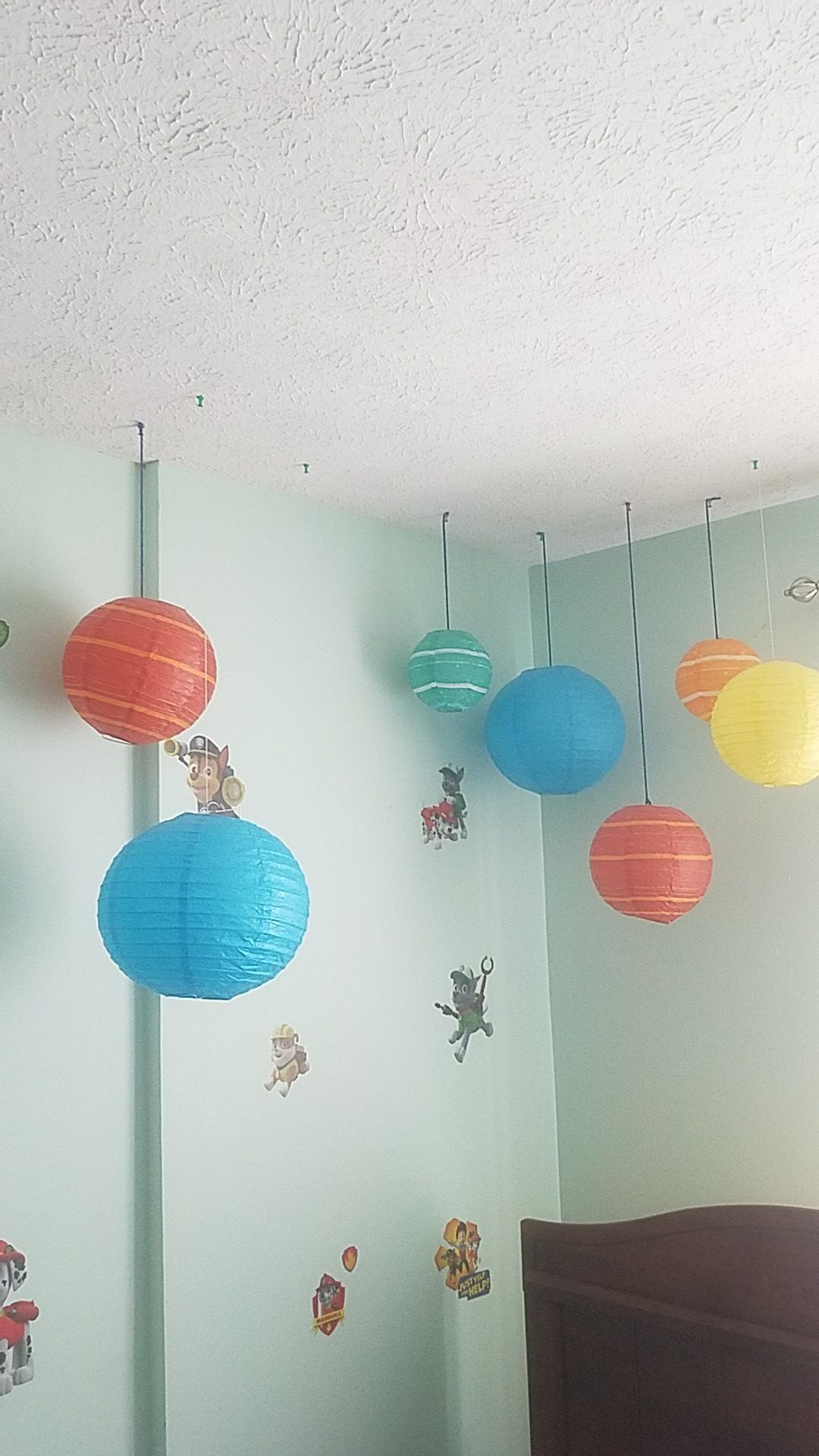 Color paper balloons