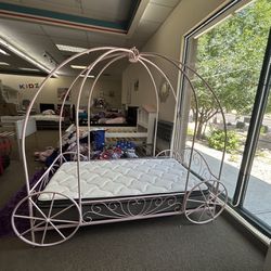 Princess Carriage, Pink Bed-frame (twin Size) 