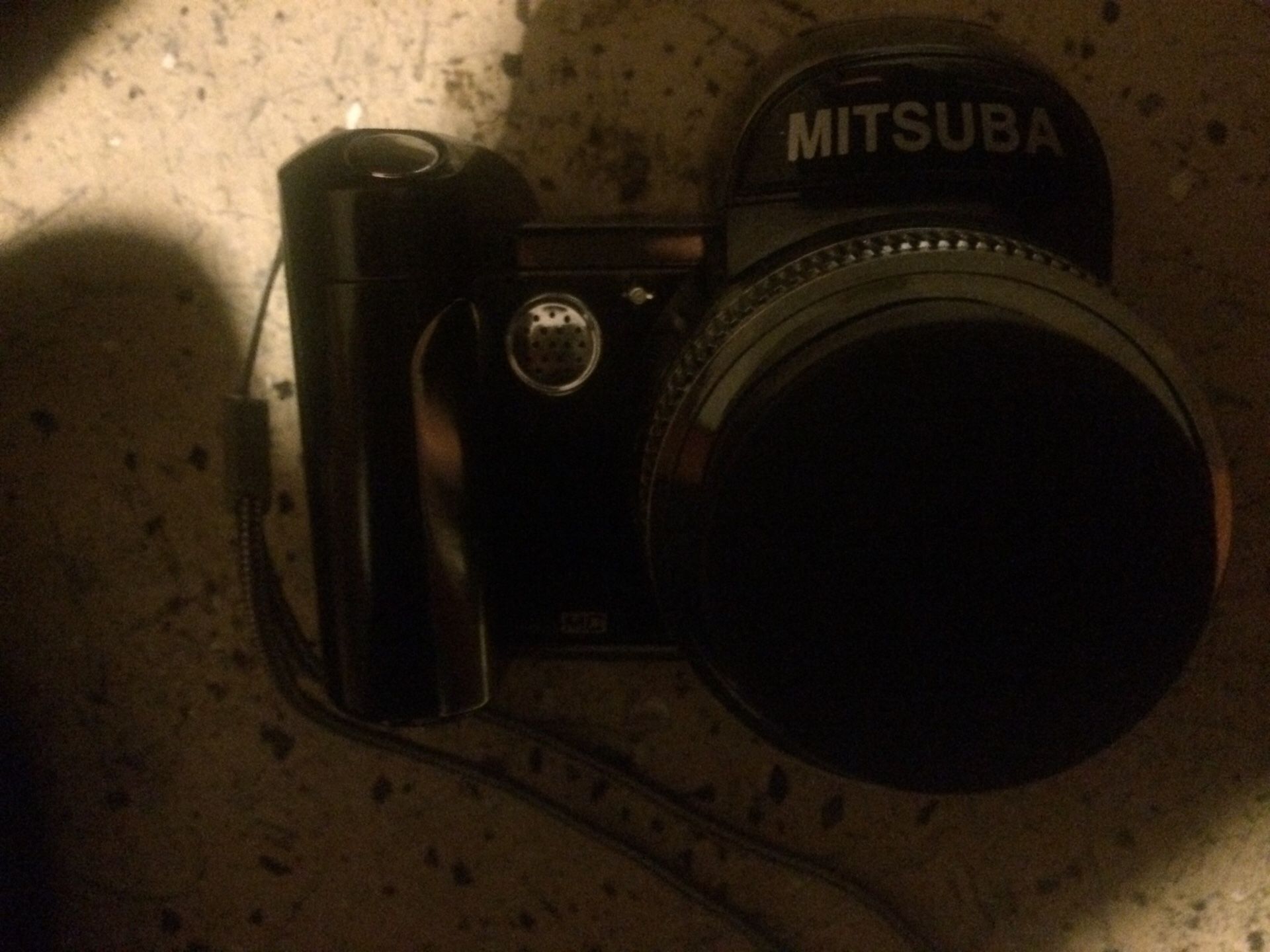 Mitsuba digital camera