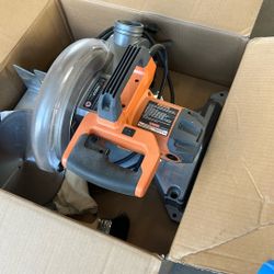 10in Ridgid Compound Miter Saw with Laser 