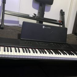 Williams Allegro III Keyboard w/ Chair & X Stand