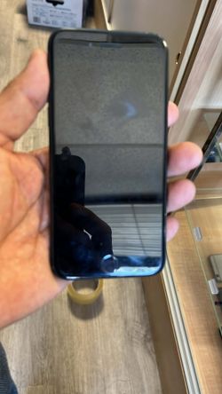 iPhone 7 32GB  UNLOCKED for any carrier