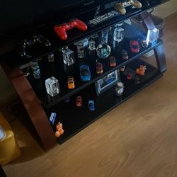 TV Stand Use But In Good Condition 