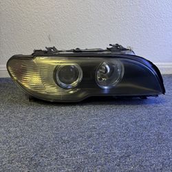 2004-2006 BMW 3-Series E46 Coupe Passenger Right OEM Xenon Headlight