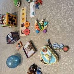 Free/Gratis: Toddler Toys