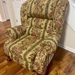 Living Room Set Ashely Brand 