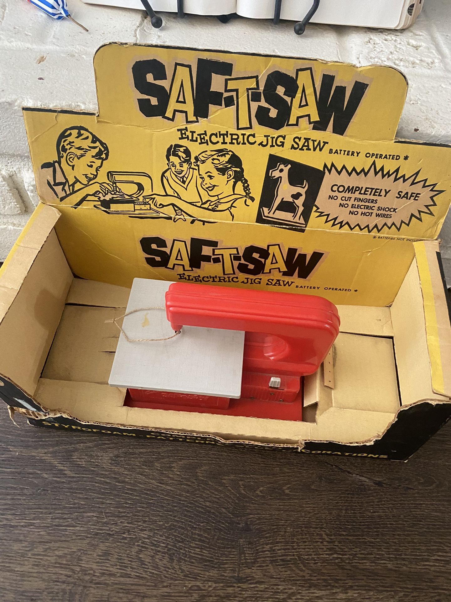 Vintage Saf T Saw Toy