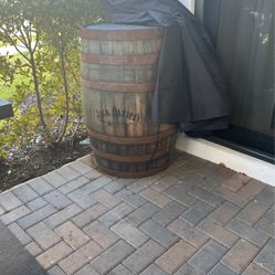 Jack Daniel’s No. 7 Lynchburg, Mississippi Wood Barrel