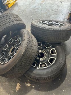 2026 Ford F250/F350 Platinum wheels and tires takeoffs