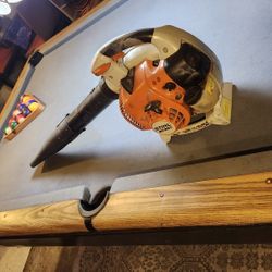 Stihl Gas Powered Leaf Blower
