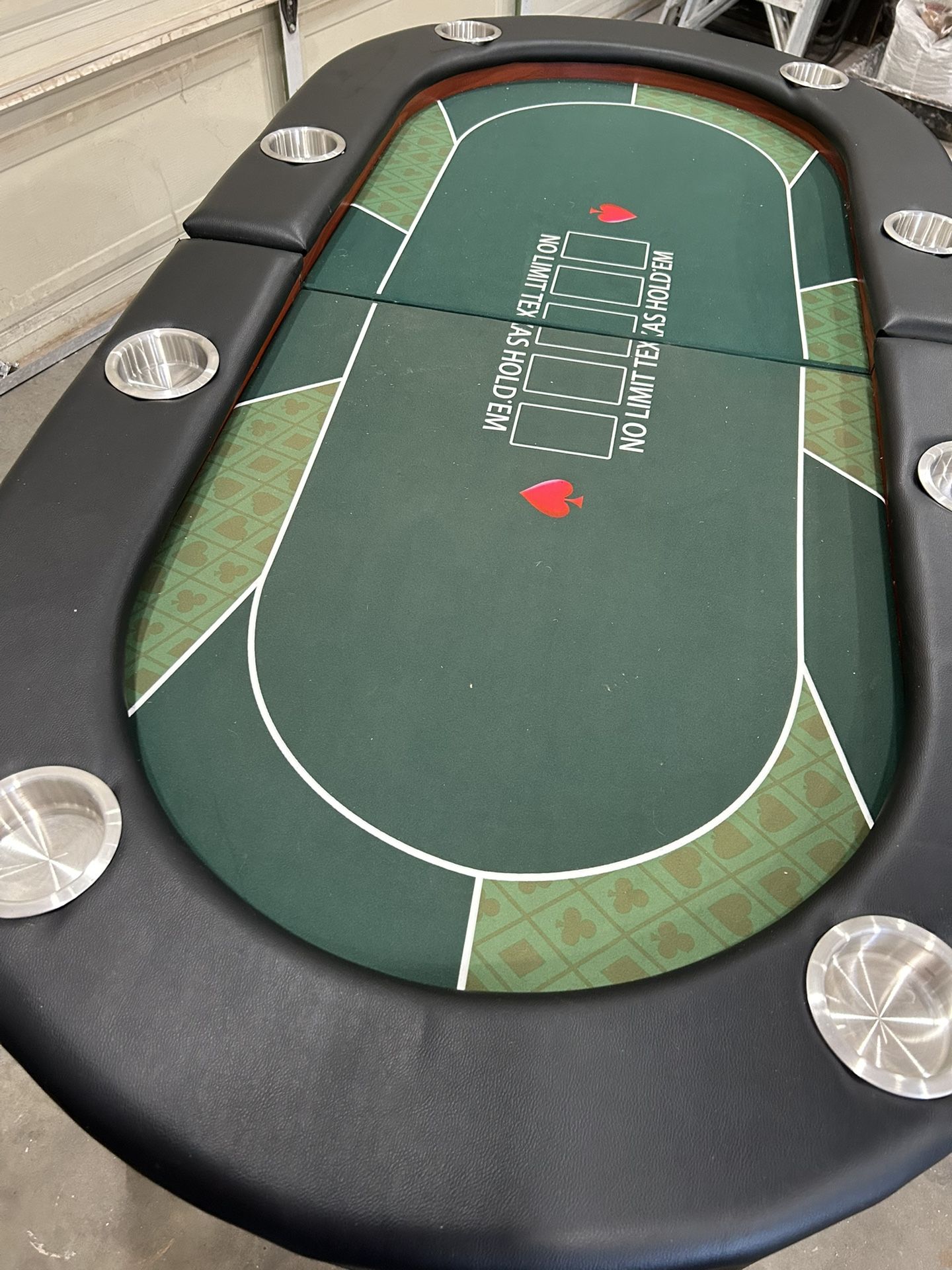 Poker Table