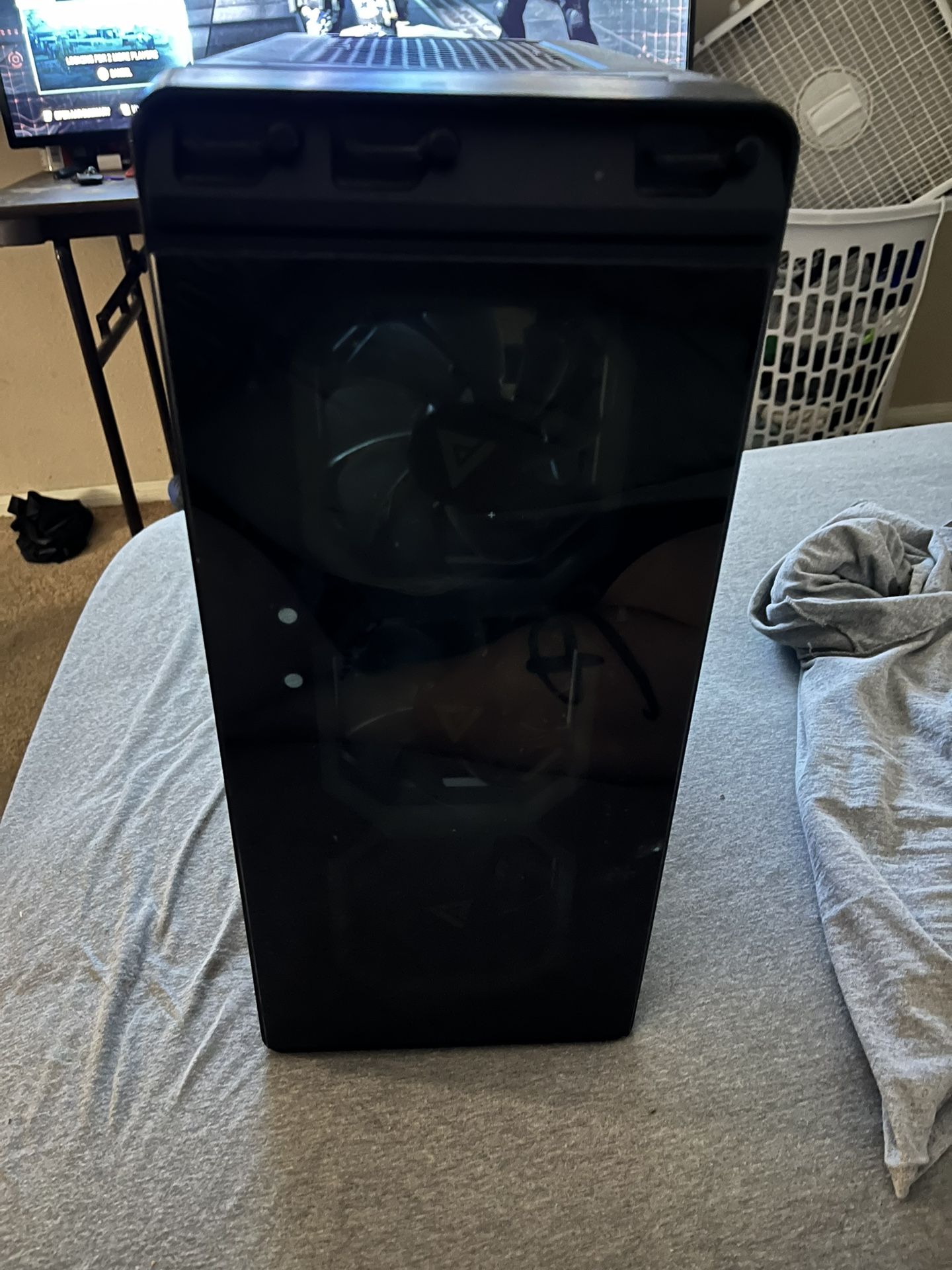 Apevia Aura Gaming Computer Case W/Power Supply