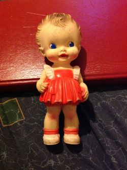 Vintage 1950s sun rubber co squeak toy doll