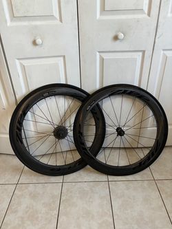 Zipp 404 Firecrest Carbon Wheelset