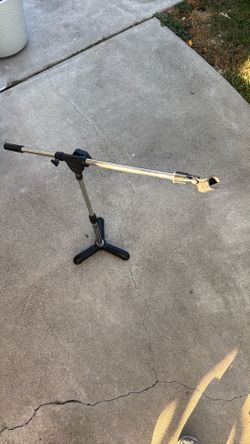 Drum mic stand