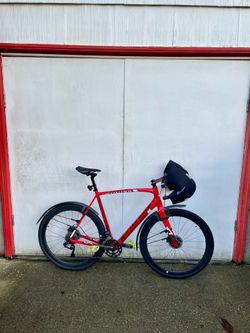 2023 Specialized Crux Pro 58cm cyclocross gravel bike