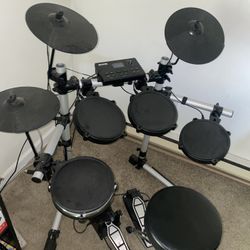 Electronic Drum Set - Triple D5
