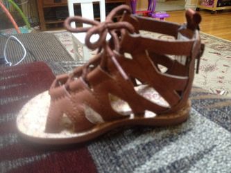 Osh Kosh gladiator sandals