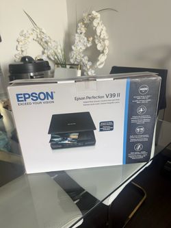 Epson Perfection V39 II Photo & Document Scanner