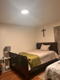 Bed and mattress