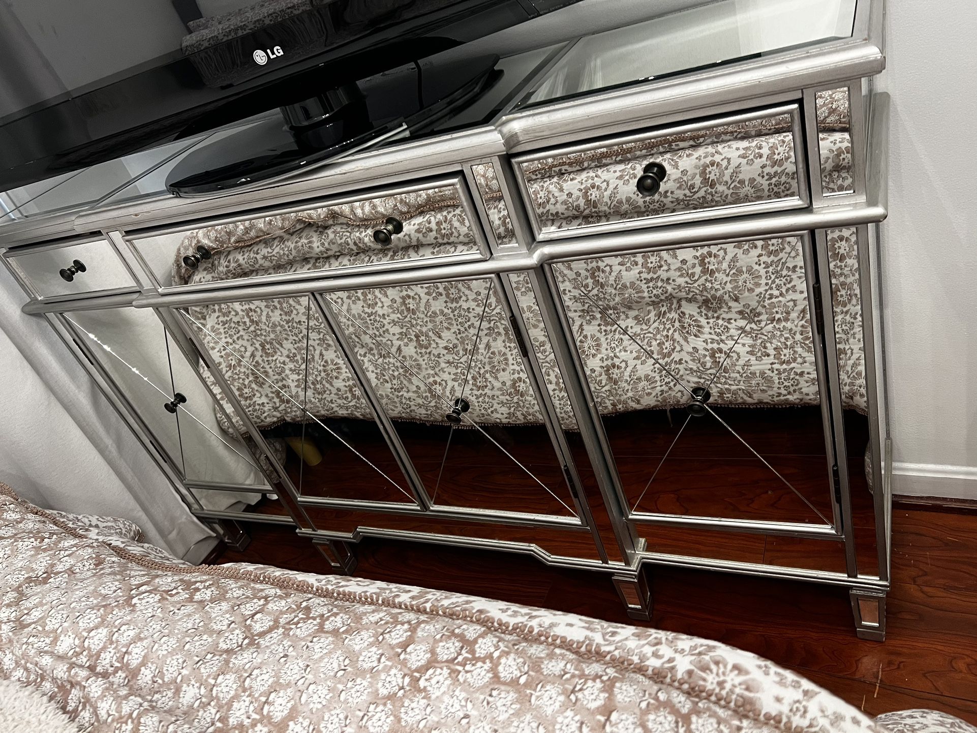 Mirrored Dresser / Console Table